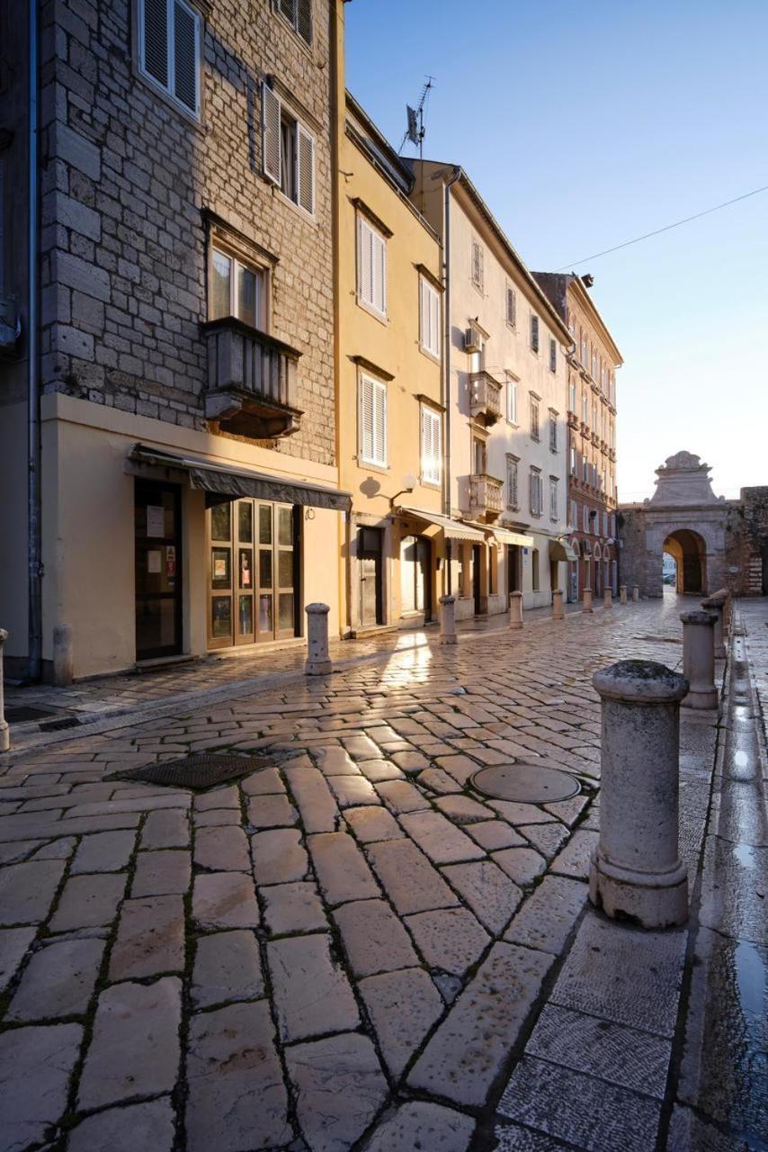 Luxury Rooms Volat Old Town ザダル エクステリア 写真